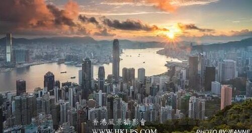 人妻系列小说-探寻情感世界的细腻笔触——人妻系列小说的独特魅力